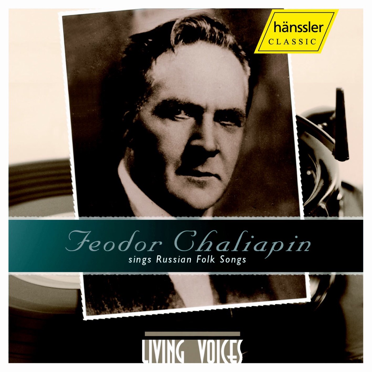 Chaliapin, Feodor: Chaliapin Sings Russian Folk Songs by Feodor Chaliapin, Albert Coates, Albert Coates Orchestra, Jean Bazilewsky, Russian Metropolitan Church Choir, Aristiv Choir, Aristiv Balalaika Orchestra, Studio choir, George W. Byng, Studio Orchestra, Eugene Goosens, Afonsky Choir, Afonsky Balalaika Orchestra, Ivor Newton, Cedric Sharpe, Max Rabinowitsch & Lawrance Collingwood album cover