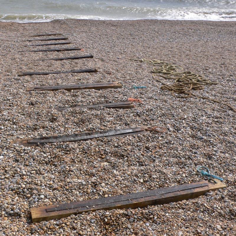 On a Desolate Shore a Shadow Passes By - Single by Fennesz album cover