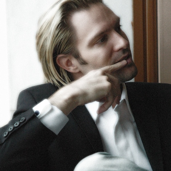 Eric Whitacre Conducts: Live from Tokyo! - EP by Eric Whitacre & Tokyo Youth Orchestra album cover