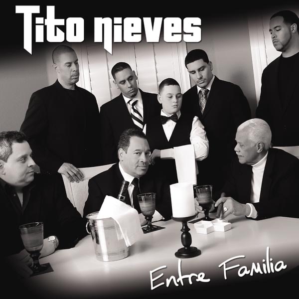 Entre Familia by Tito Nieves album cover
