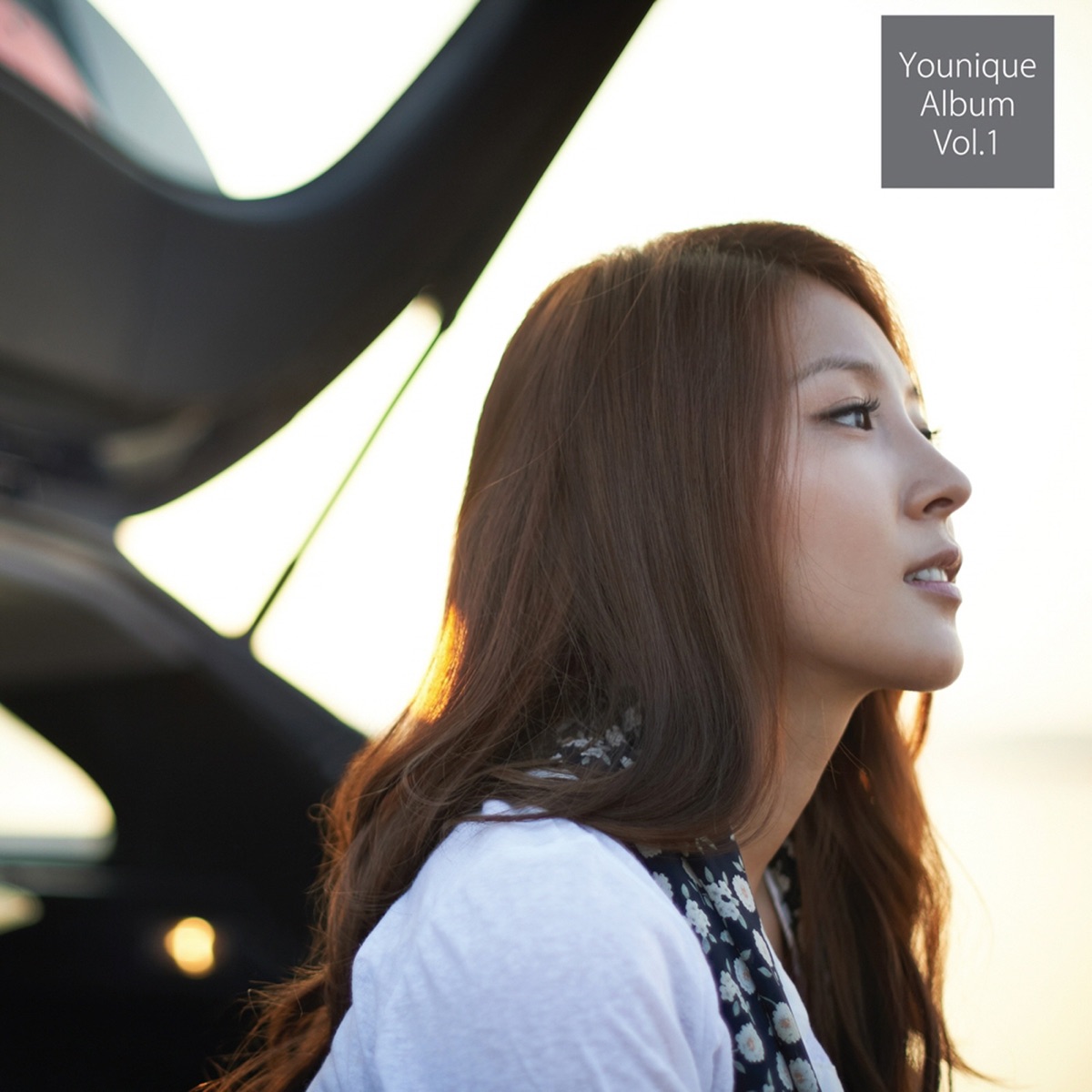 Lookin' (feat. The Quiett) - Single by BoA album cover