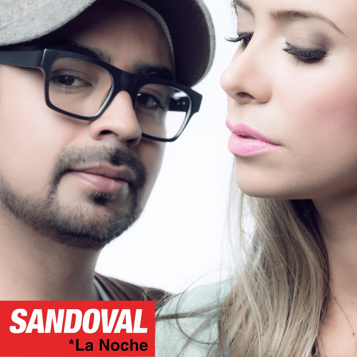 La Noche - Single by Sandoval album cover