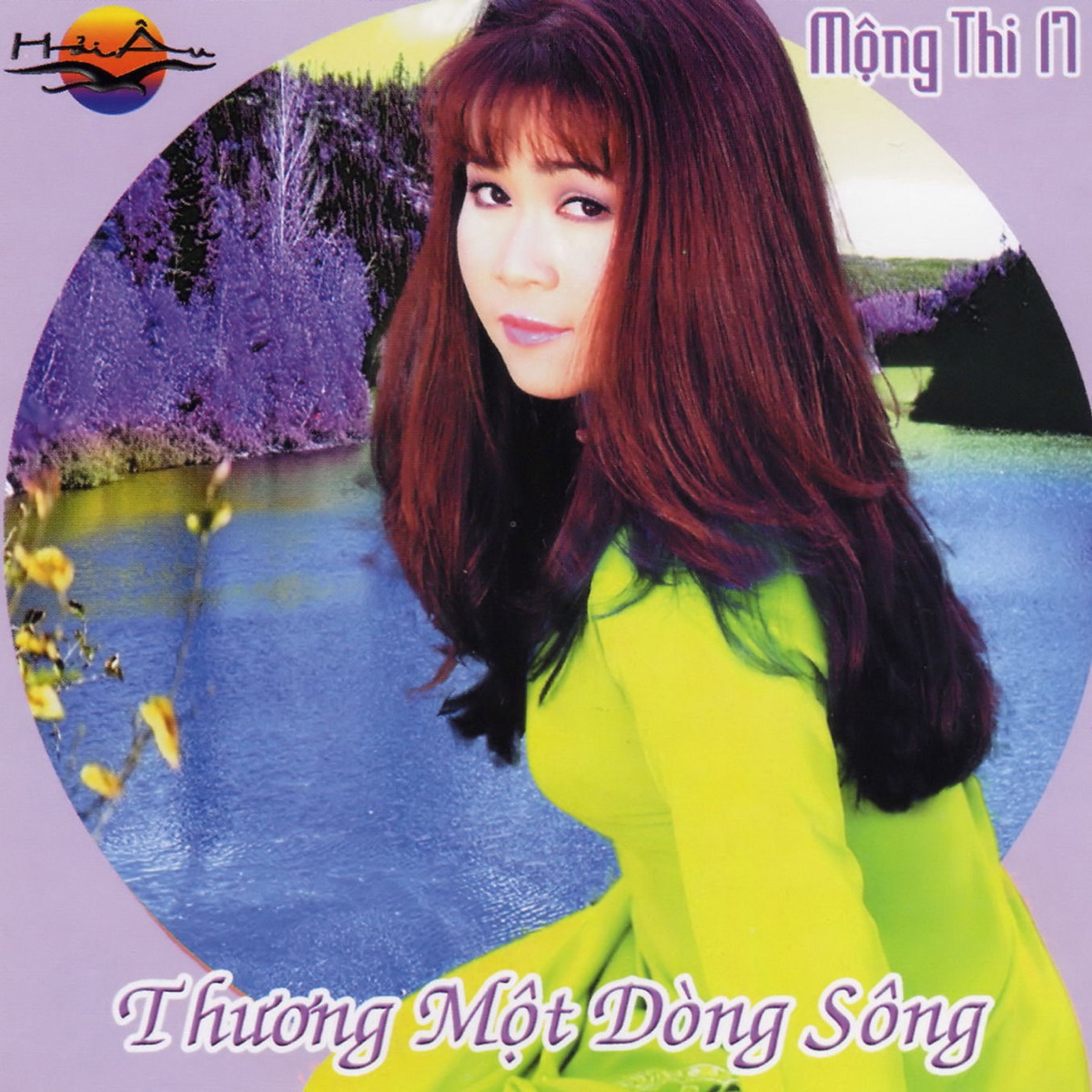 Thuong Mot Dong Song Viet by Mong Thi album cover