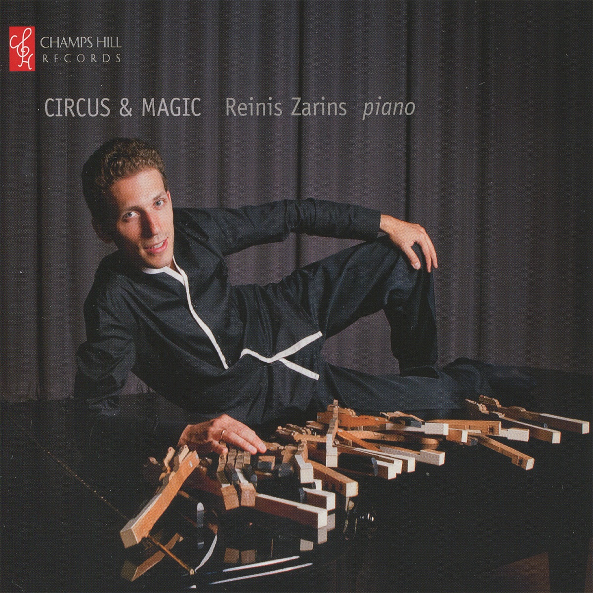 Circus & Magic by Reinis Zariņš album cover