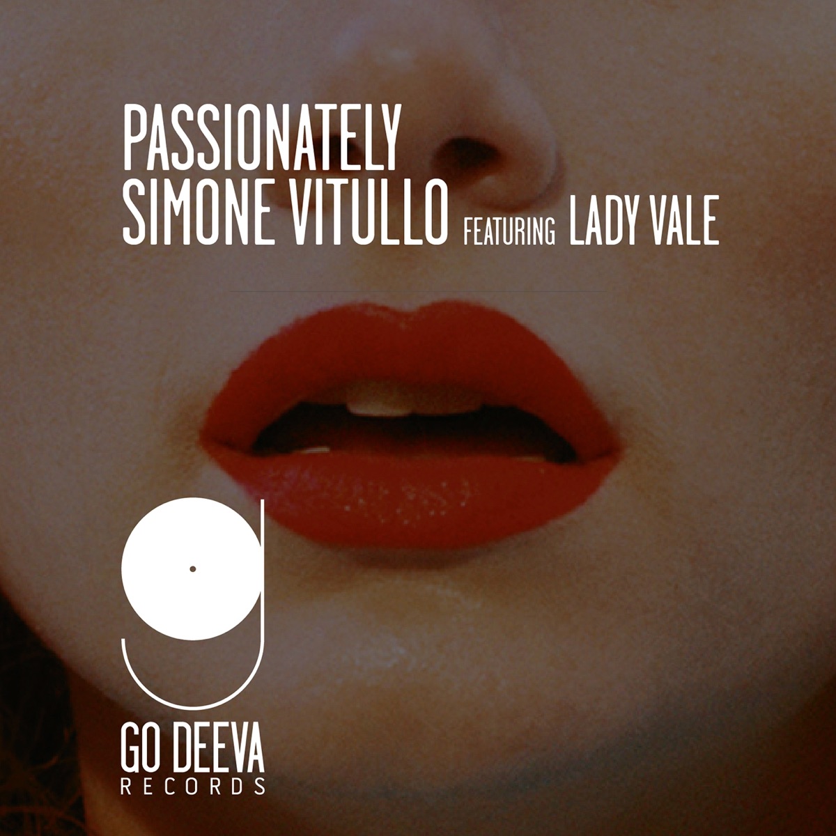 Passionately (feat. Lady Vale) - Single by Simone Vitullo album cover