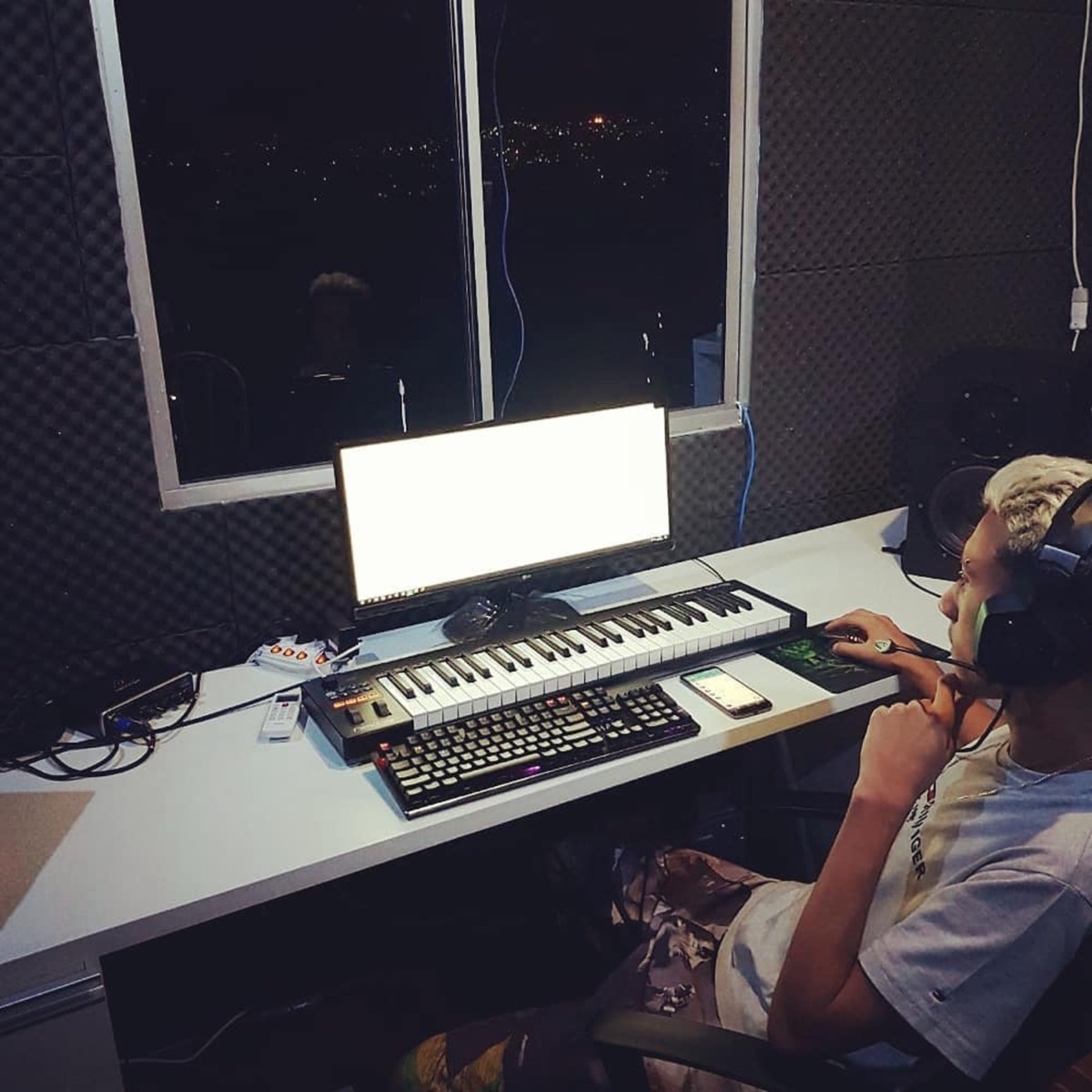 Mtg Vem Flexiona (feat. MC Rodrigo do CN, Mc GW, MC Morena, Mc Menor Thalis & MC Myaah) - Single by DJDBDONC album cover
