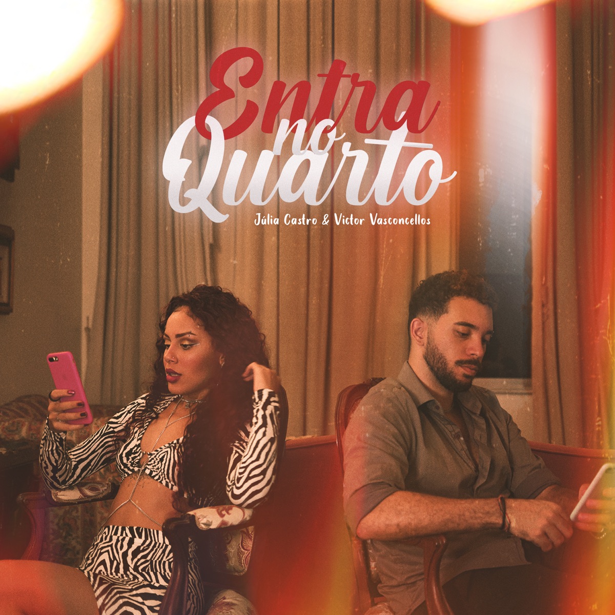 Entra no Quarto (Looking For You) - Single by Júlia Castro, Tio Thulio & VIRGOH album cover