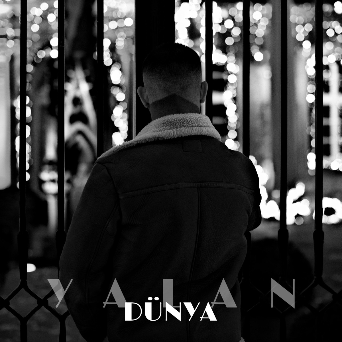 Yalan Dünya - Single by BARO album cover