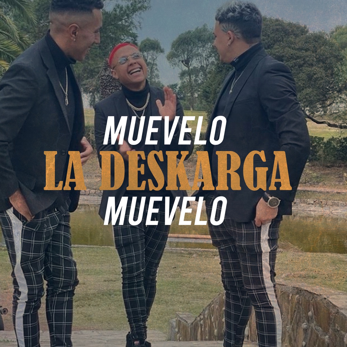 Muevelo - Single by La Deskarga album cover