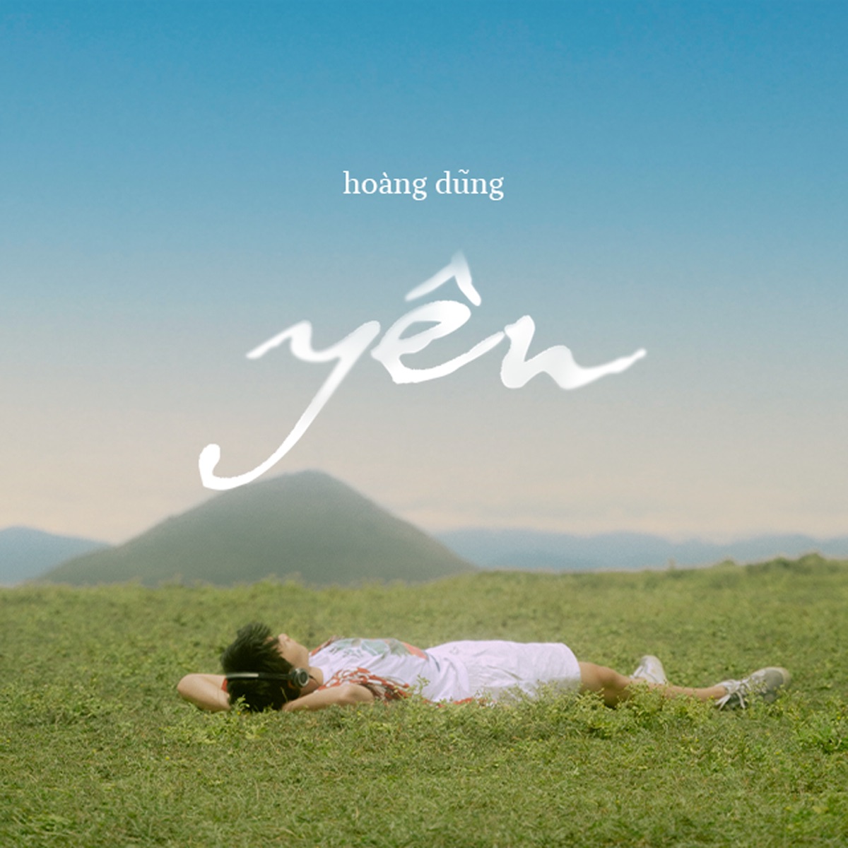 Yên - EP by Hoàng Dũng album cover