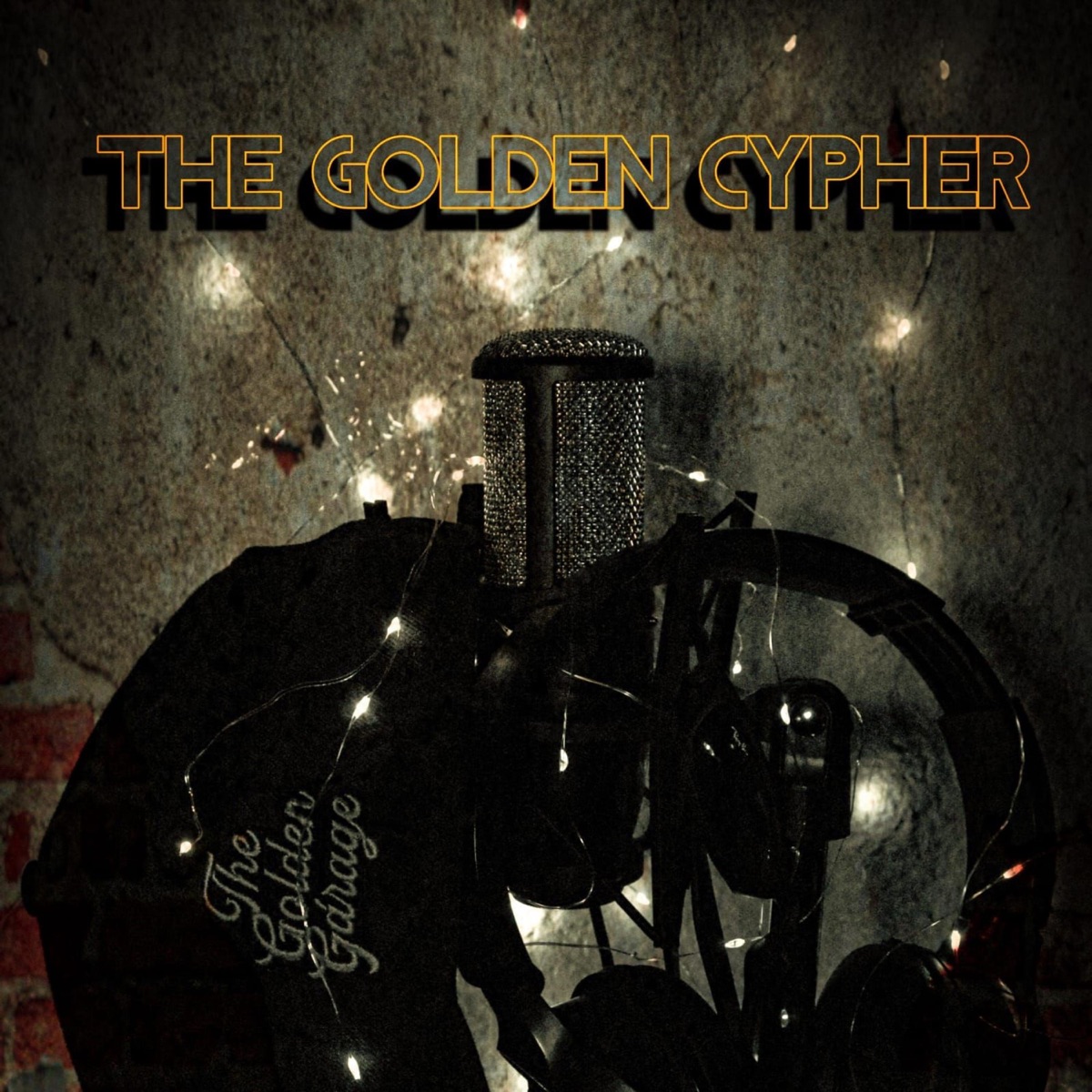 GOLDEN CYPHER - Single by The Golden Gárage album cover