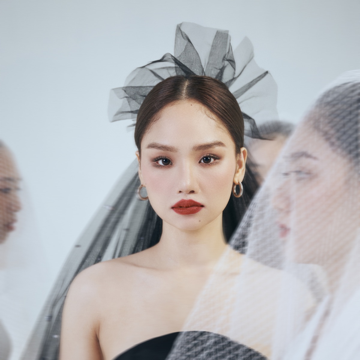 Vì Mẹ Anh Bắt Chia Tay - Single by Châu Đăng Khoa, Miu Lê & Karik album cover
