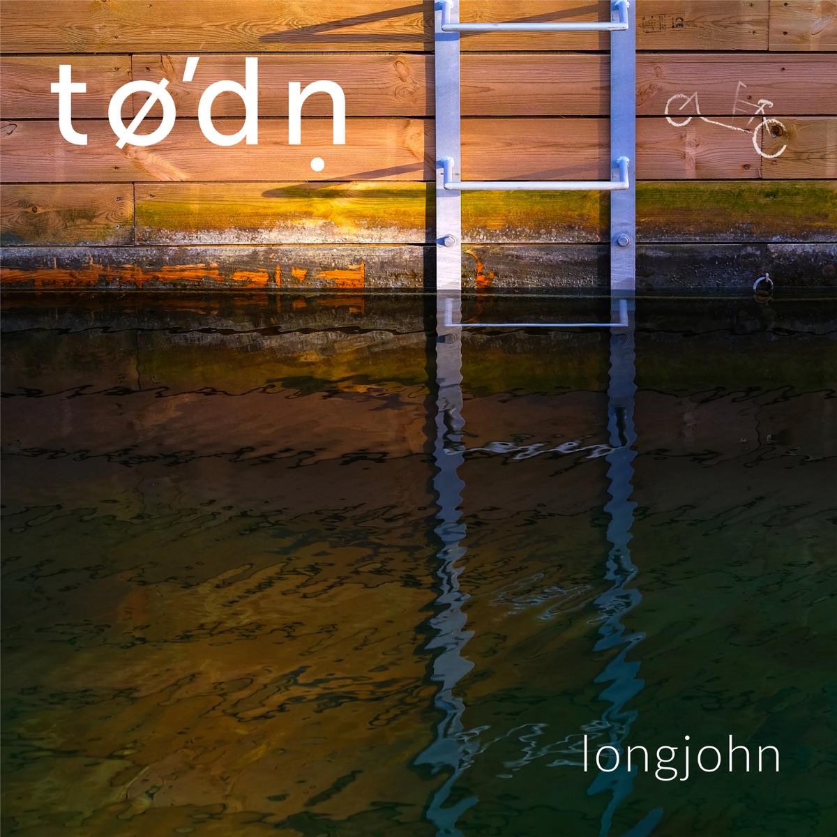 longjohn (feat. Thomas Maintz, Pernille Bévort, Kristian Marcussen, Morten Ankarfeldt & Jesper Uno Kofoed) - Single by tø'dn album cover