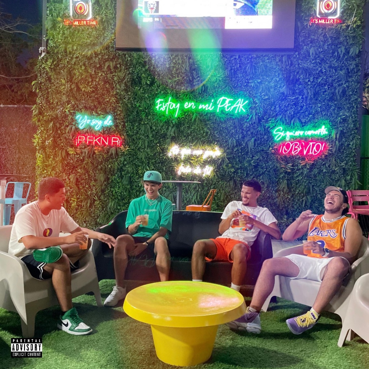 TURISTEO (feat. chinoman!, yando & jarëd) - Single by casti album cover