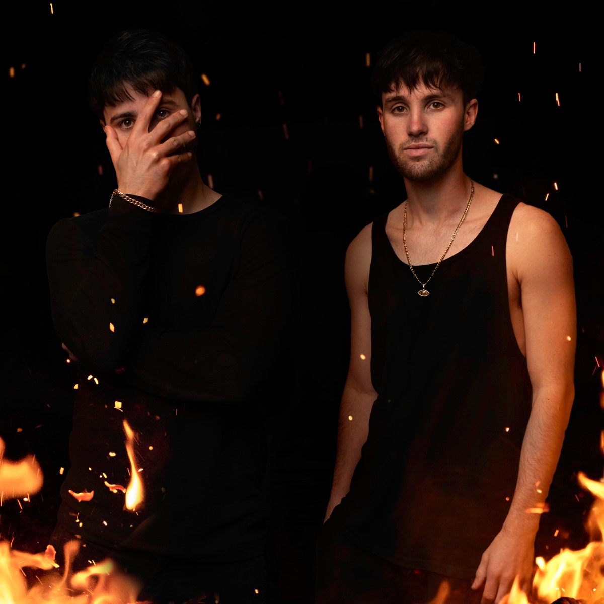 Ardiendo - Single by VEMA & Joan album cover