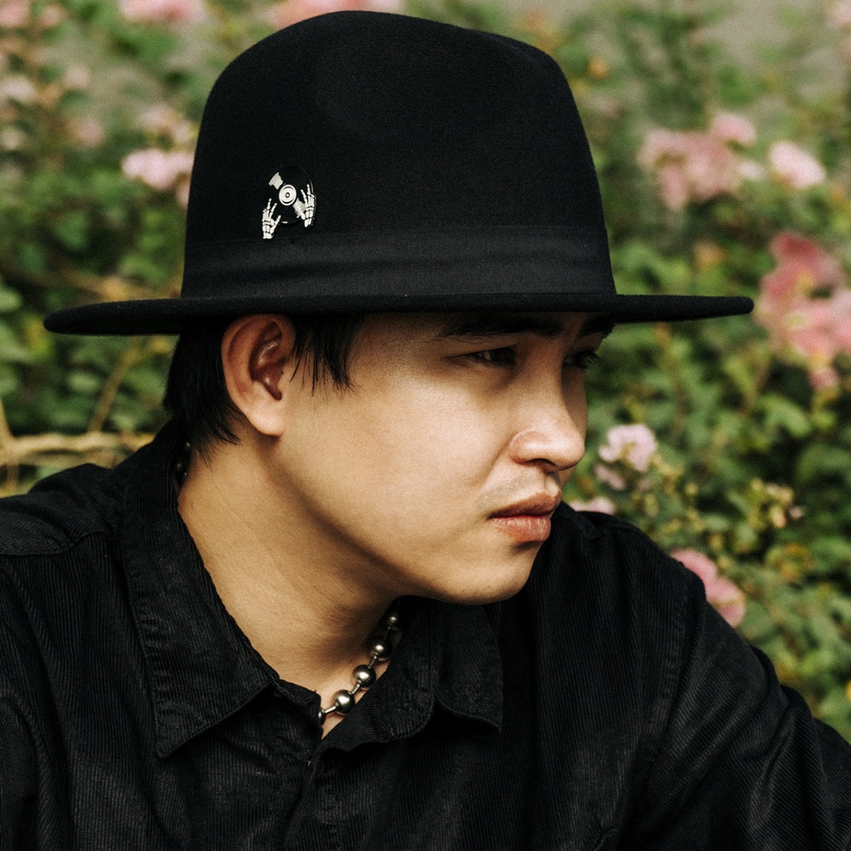 Ta Bước - Single by MC 12 album cover