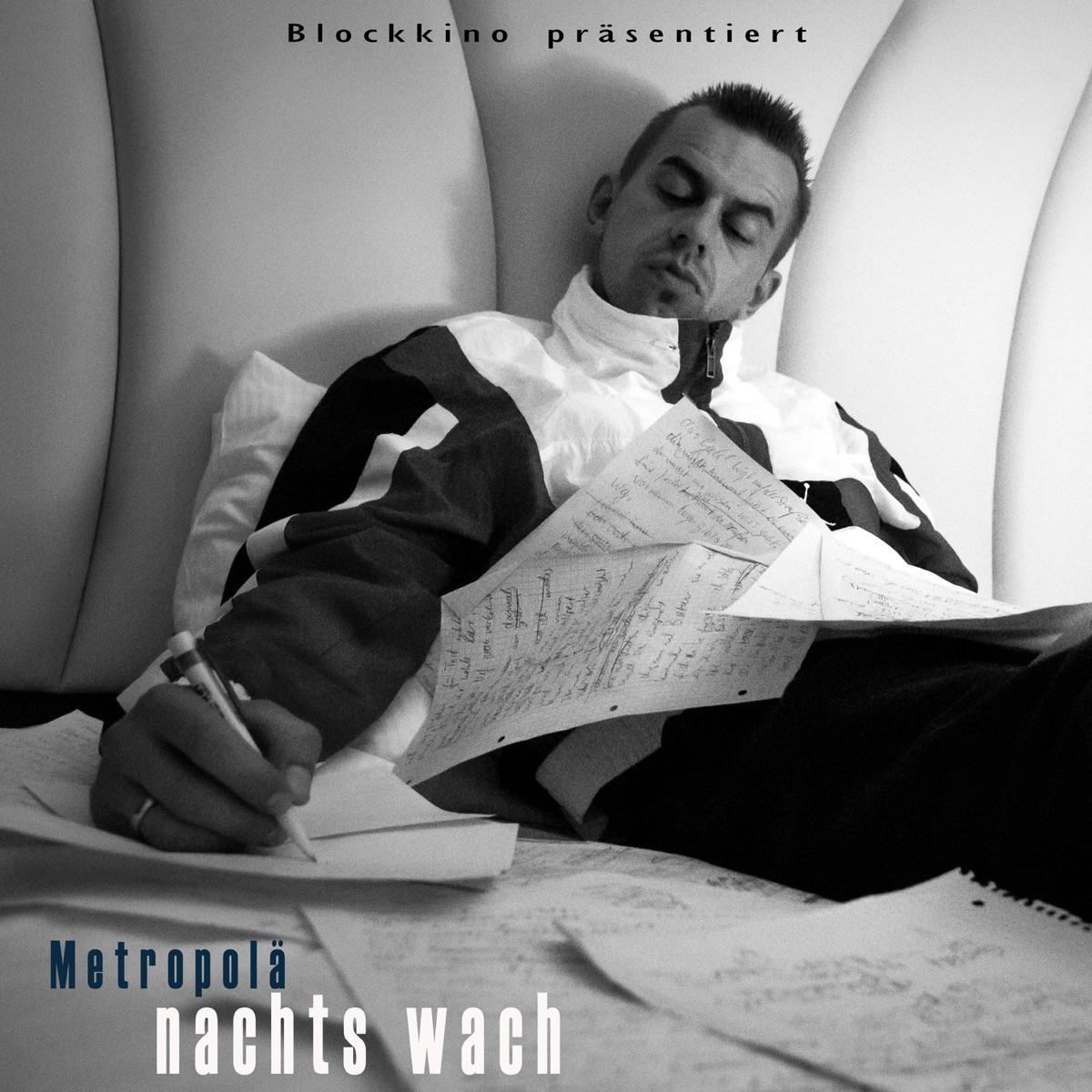 Nachts wach - Single by Metropolä album cover