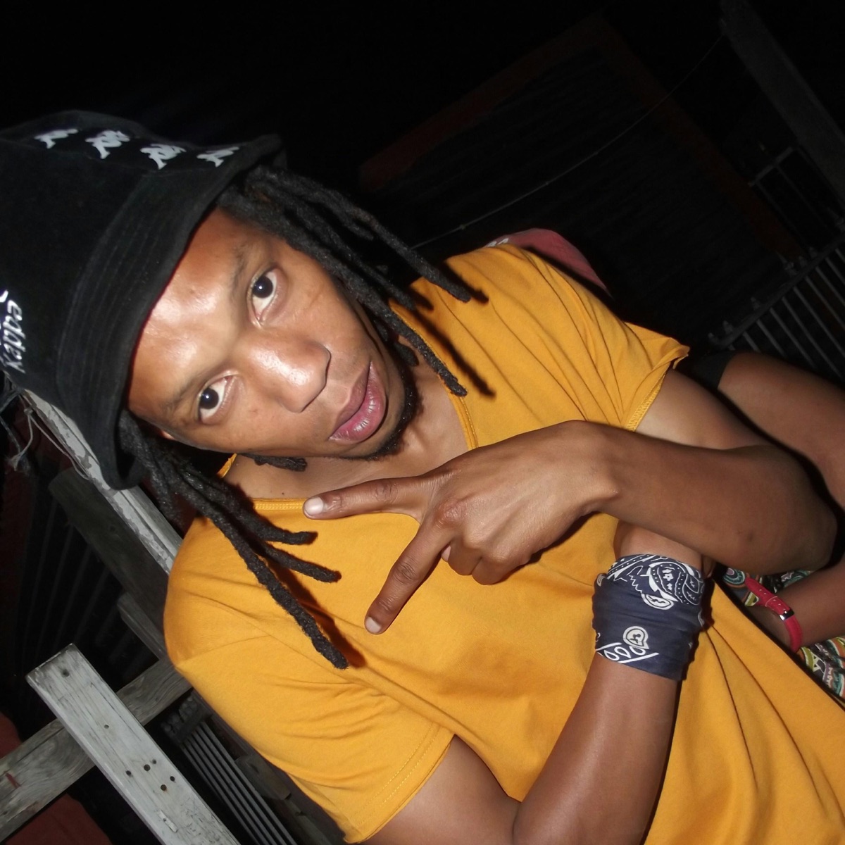 VAN D Tambo - Single by Agies album cover