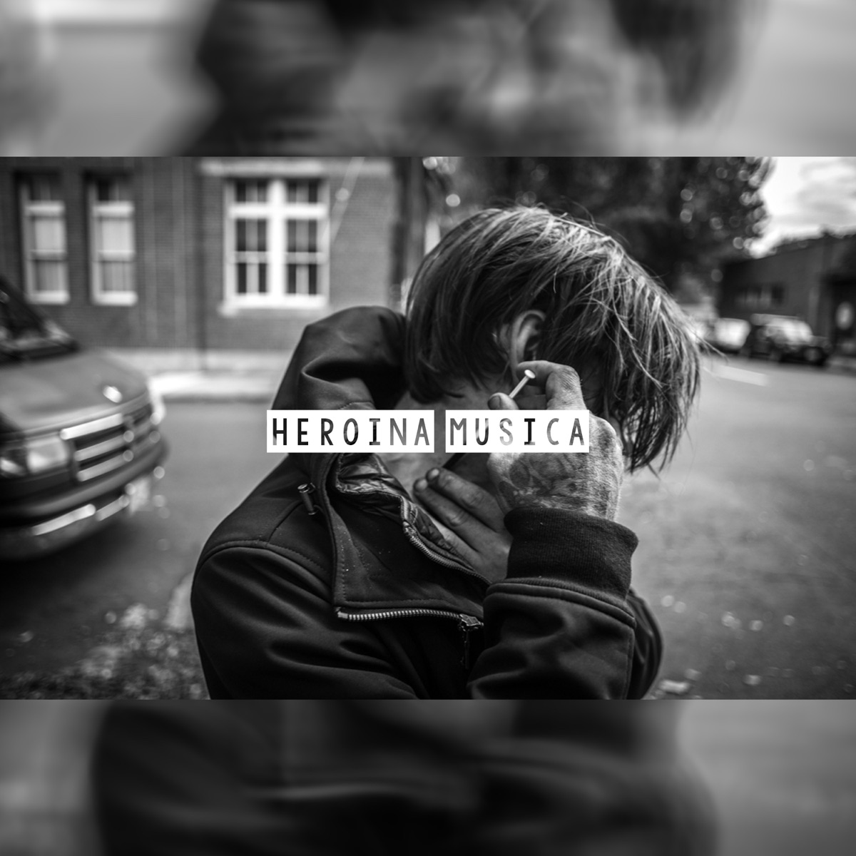 Heroína Música (feat. Macrohiphop) - Single by Clikeiton Crew album cover