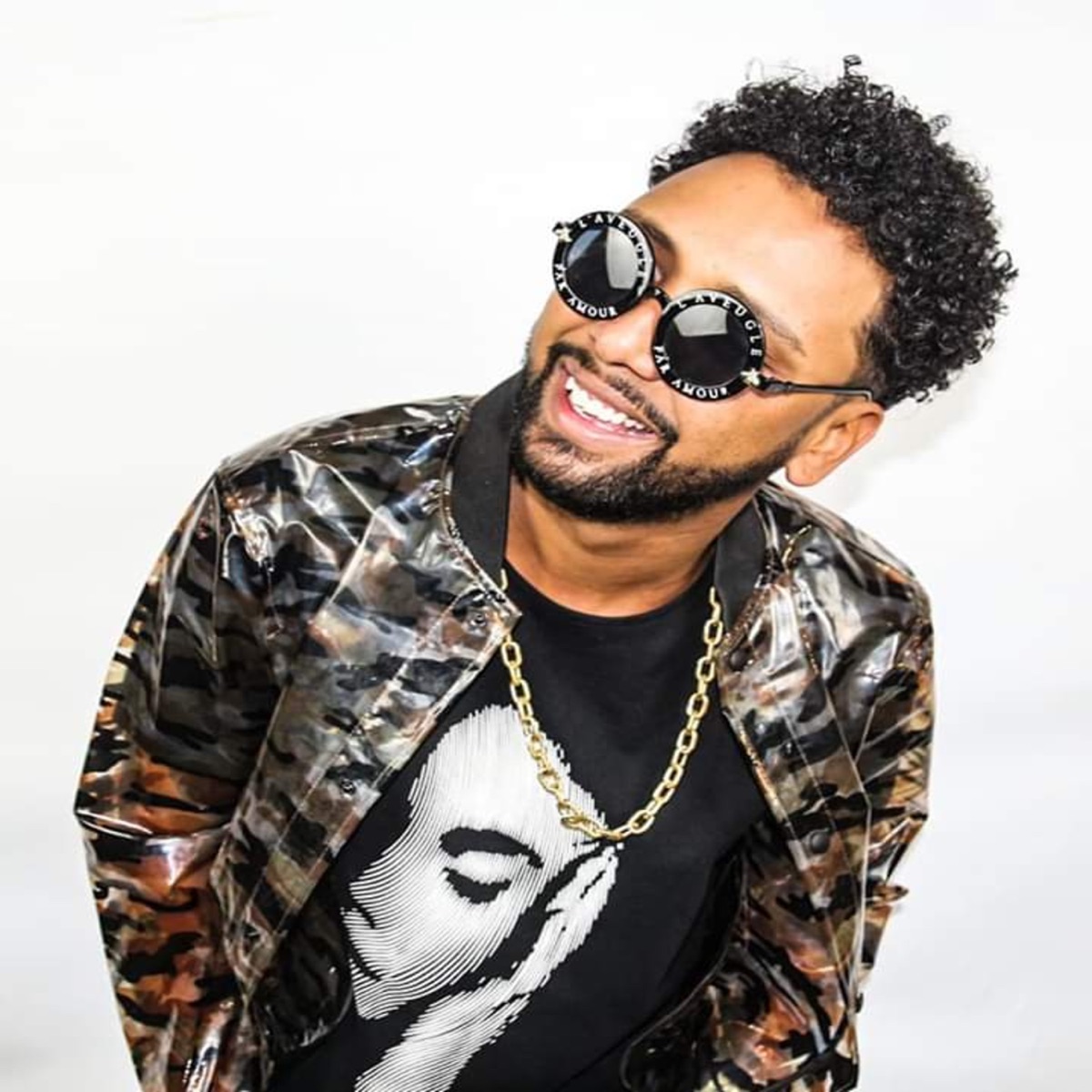 Falou Valeu um Tchau e Obrigado - Single by Mc Koruja album cover