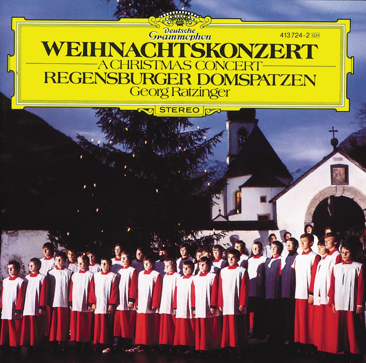 Regensburger Domspatzen - A Christmas Concert by Die Regensburger Domspatzen & Georg Ratzinger album cover