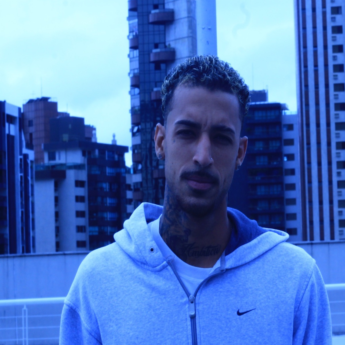 Refrão de um Bolero (feat. Bubis) - Single by Porão Rec, 3B & Tee-ny album cover