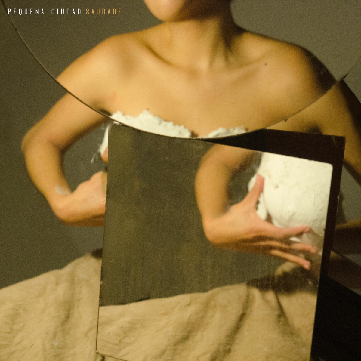 Saudade - Single by Pequeña Ciudad album cover