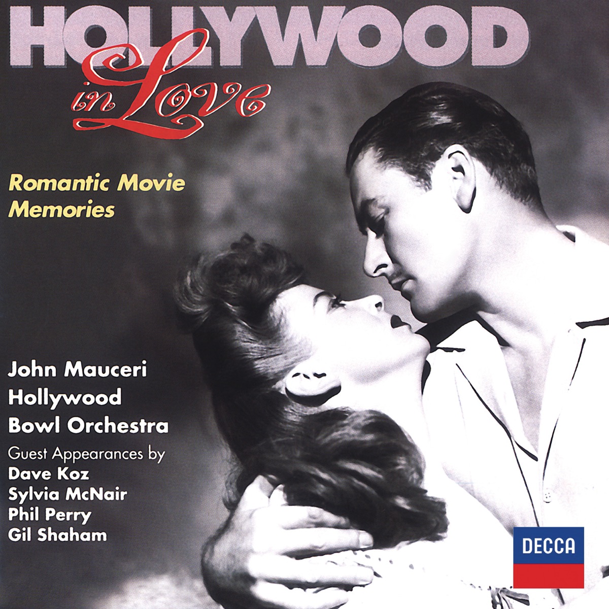 Hollywood in Love - Romantic Movie Memories by Hollywood Bowl Orchestra & John Mauceri album cover