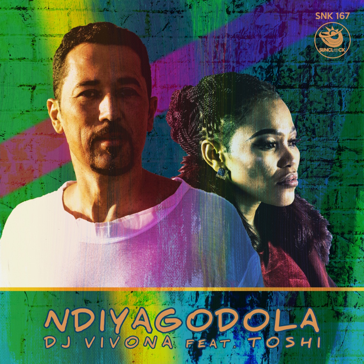 Ndiyagodola (feat. Toshi) by DJ Vivona album cover