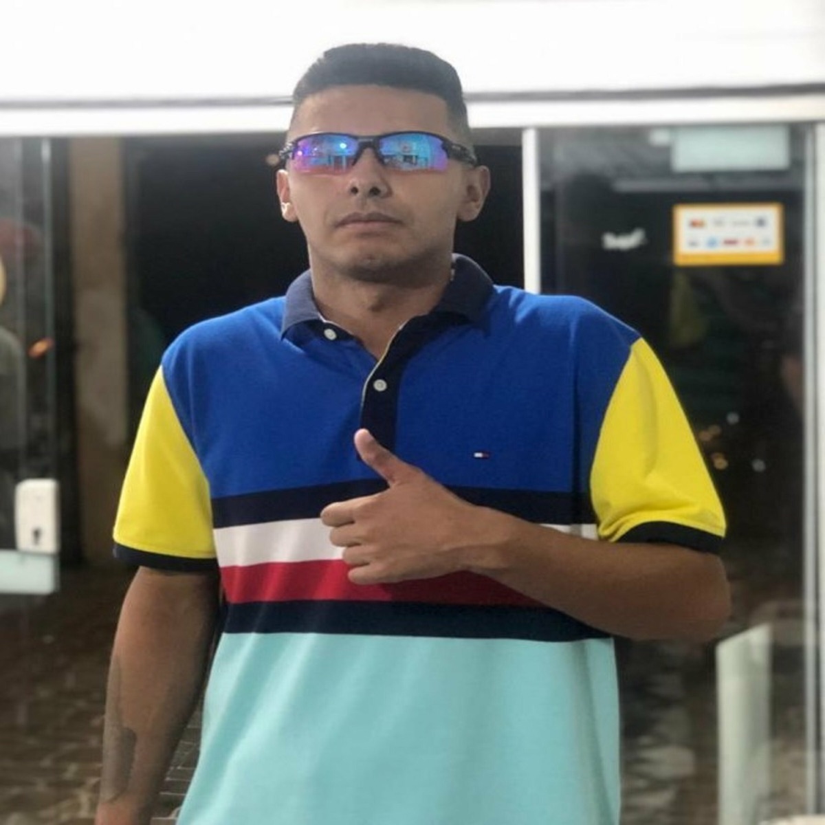 Vem de Longe Não Se Oprime (feat. DJ Di) - Single by Mc MV album cover