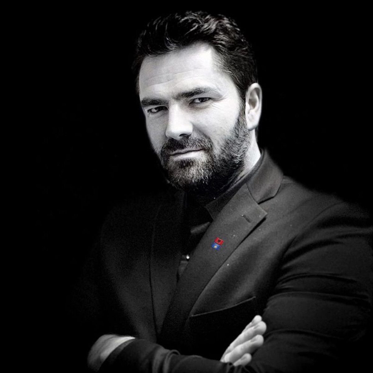 Shkupi Dardan (feat. Besiana Mehmedi, Visar Rexhepi & Miranda Hashani) - Single by Shkodran Tolaj album cover