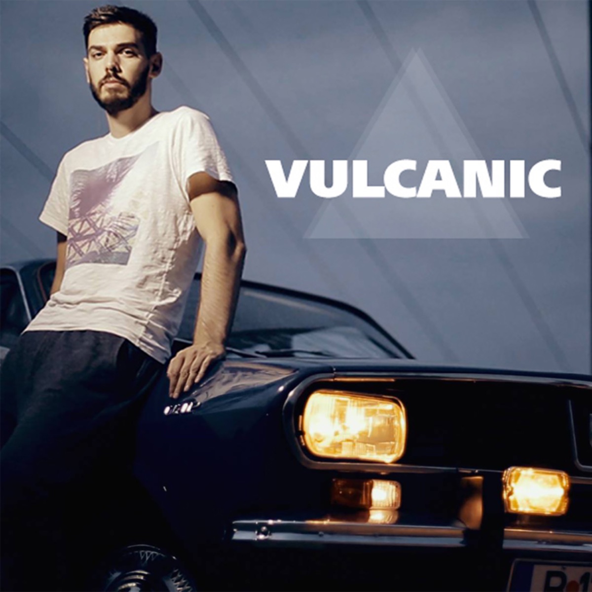 Vulcanic - Single by Junior High album cover