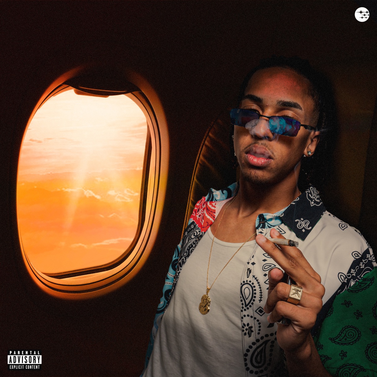 Uma Viagem Muito Louca - EP by 2K The Rich & GLnoBEAT album cover