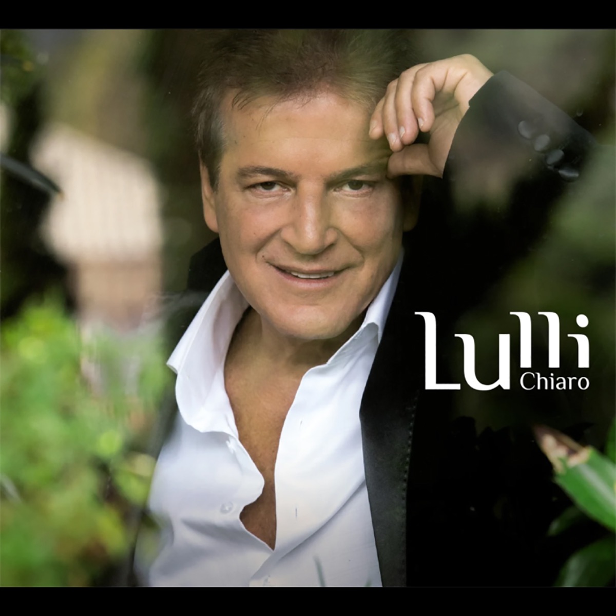 Lulli Chiaro by Lulli Chiaro album cover