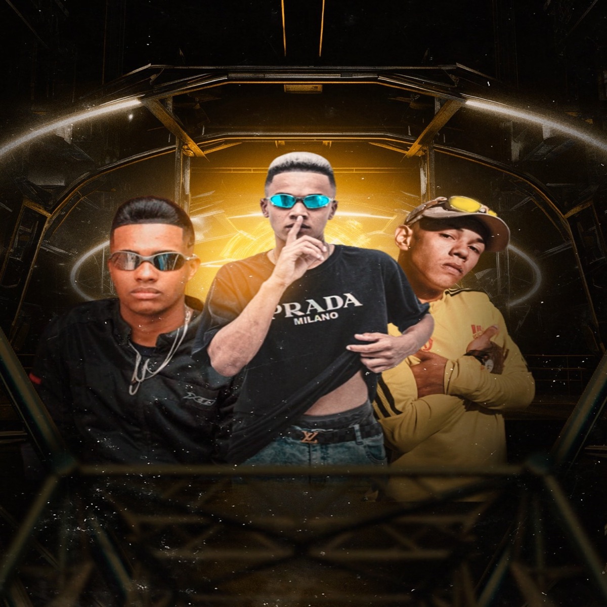 Preto Chique - Single by Mc Moreninho, Mc Lelo QVG & Mc Farias CF album cover
