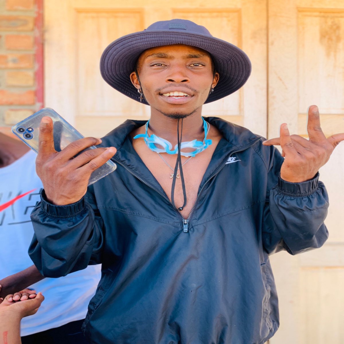 Captain Moshka - Single by Lekompo Sound album cover