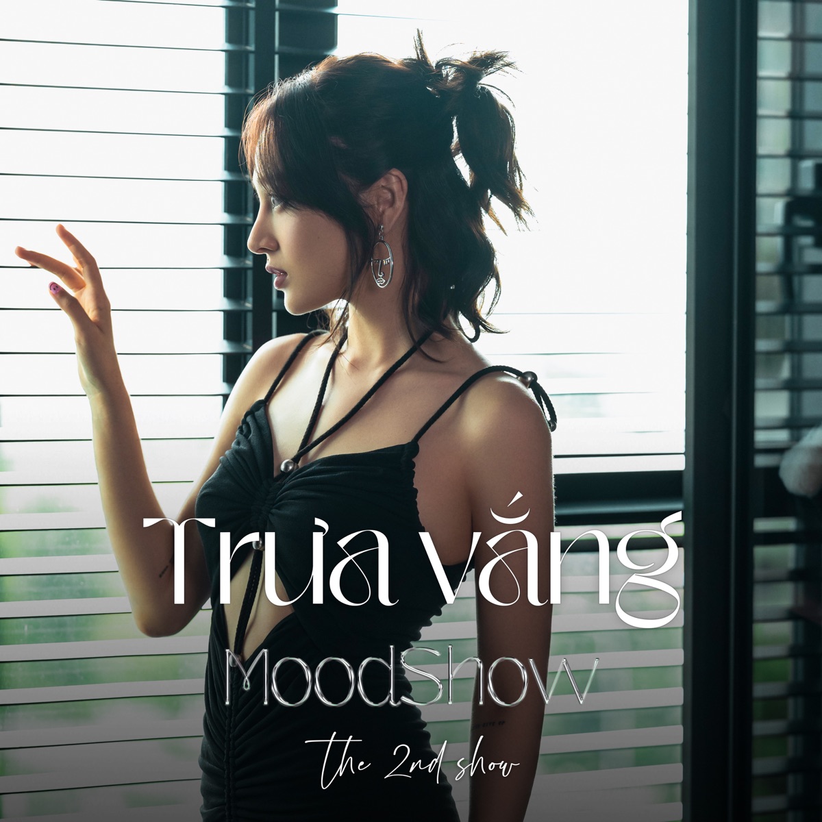 Trưa Vắng (MoodShow The 2nd Show) - Single by Bảo Anh album cover