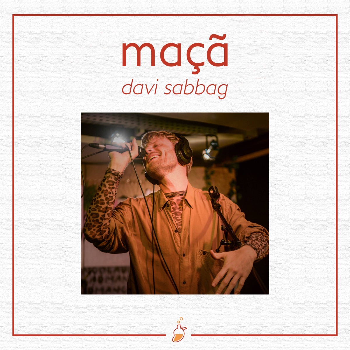 Maçã (Ao Vivo no Estúdio Mangolab) - Single by Davi Sabbag & MangoLab album cover