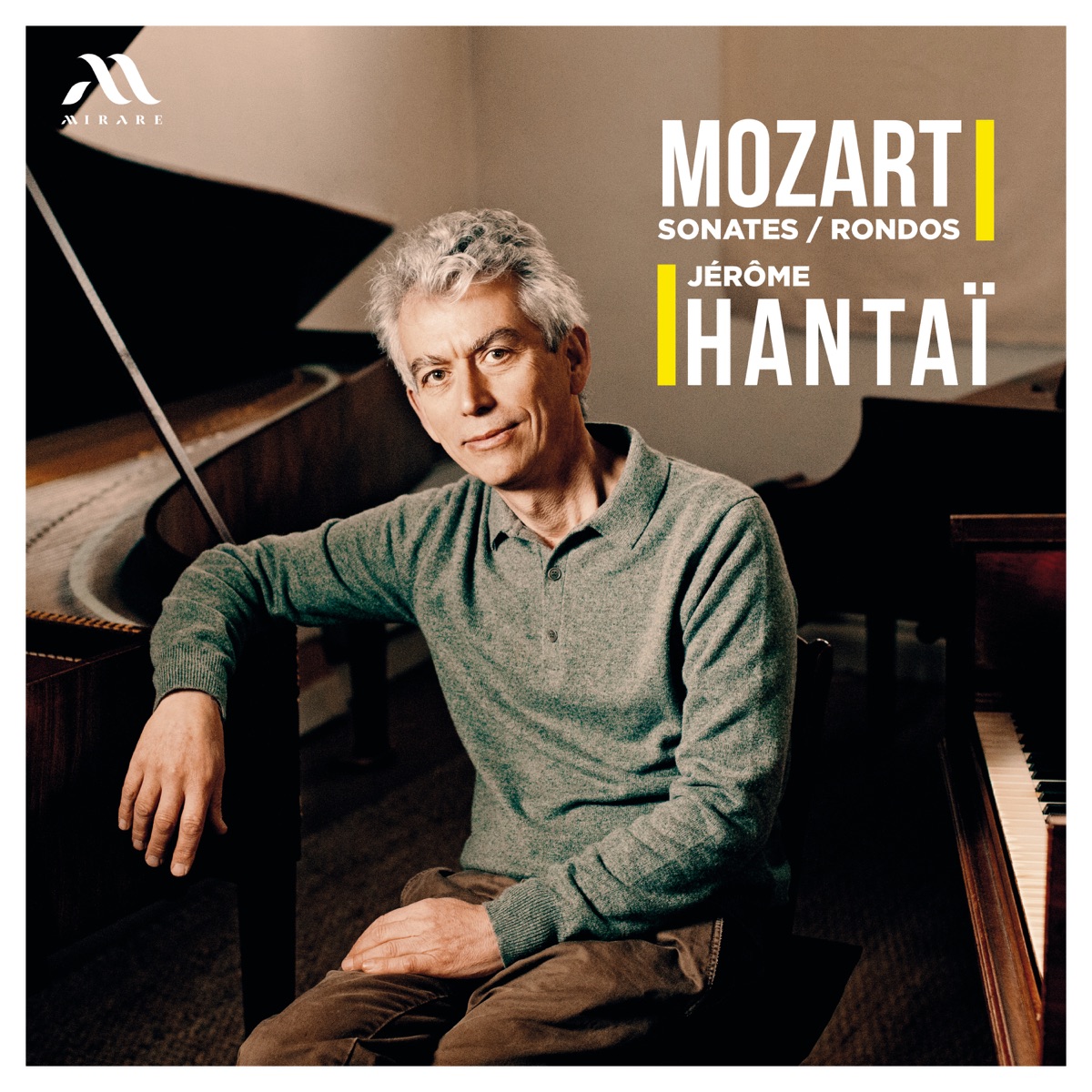 Mozart: Rondos and Sonatas by Jérôme Hantaï album cover