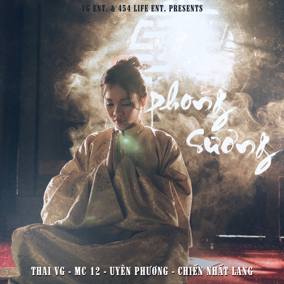Phong Sương (feat. Uyen Phuong & Chien Nhat Lang) - Single by Thai VG & MC 12 album cover