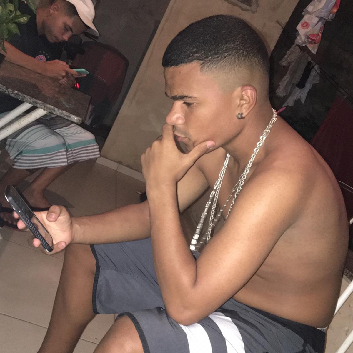 JULIN NÃO QUER LAÇO ELE SO QUER COMER VOCE - Single by Dj Julinho Safadex album cover