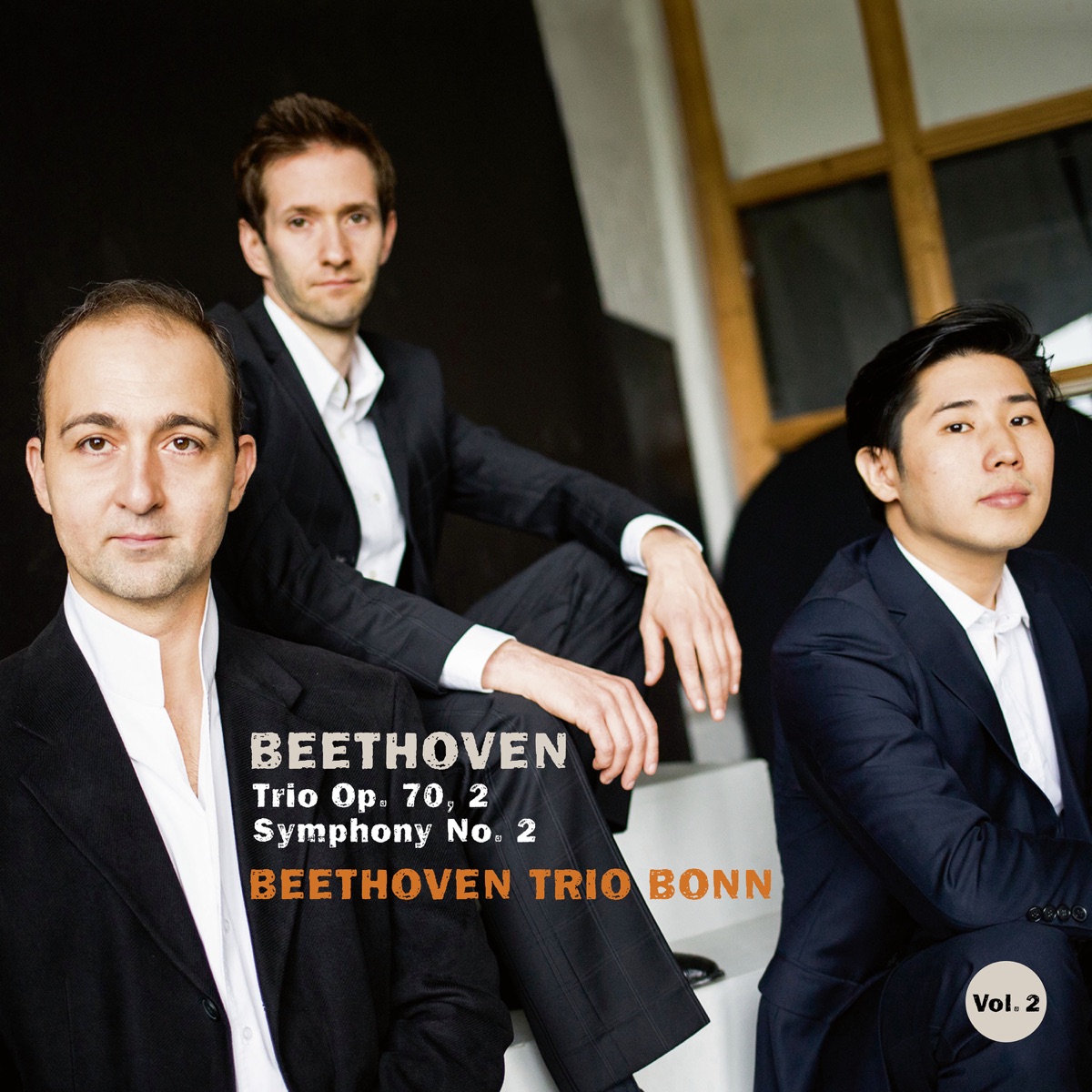 Beethoven: Piano Trio, Op. 70 No. 2 & Symphony No. 2 by Beethoven Trio Bonn album cover