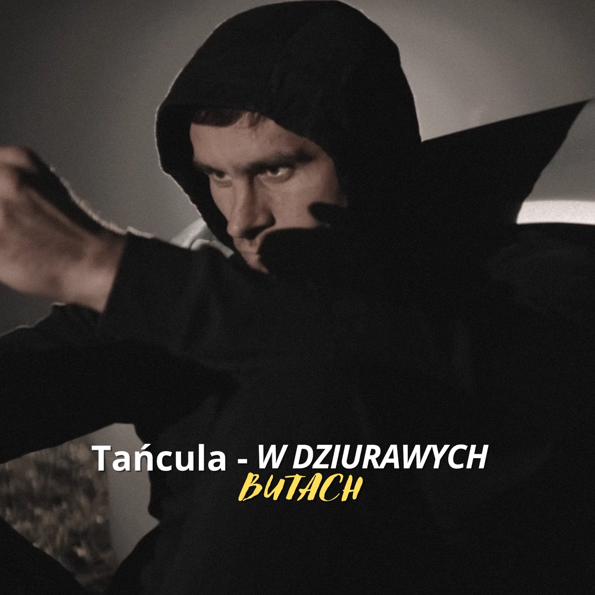w dziurawych butach - Single by Tańcula album cover