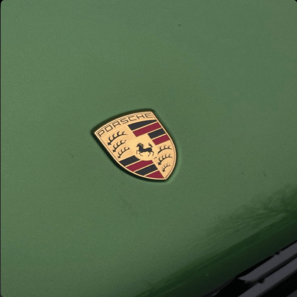 DENTRO DA PORSCHE HORTELÃ (feat. DJ FLATI) - Single by MC NEGUIN NF album cover