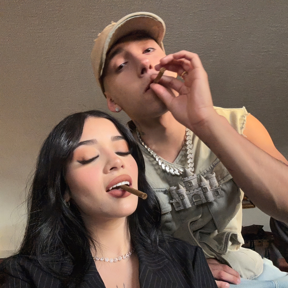 06: 06 - Single by Katteyes & Pailita album cover