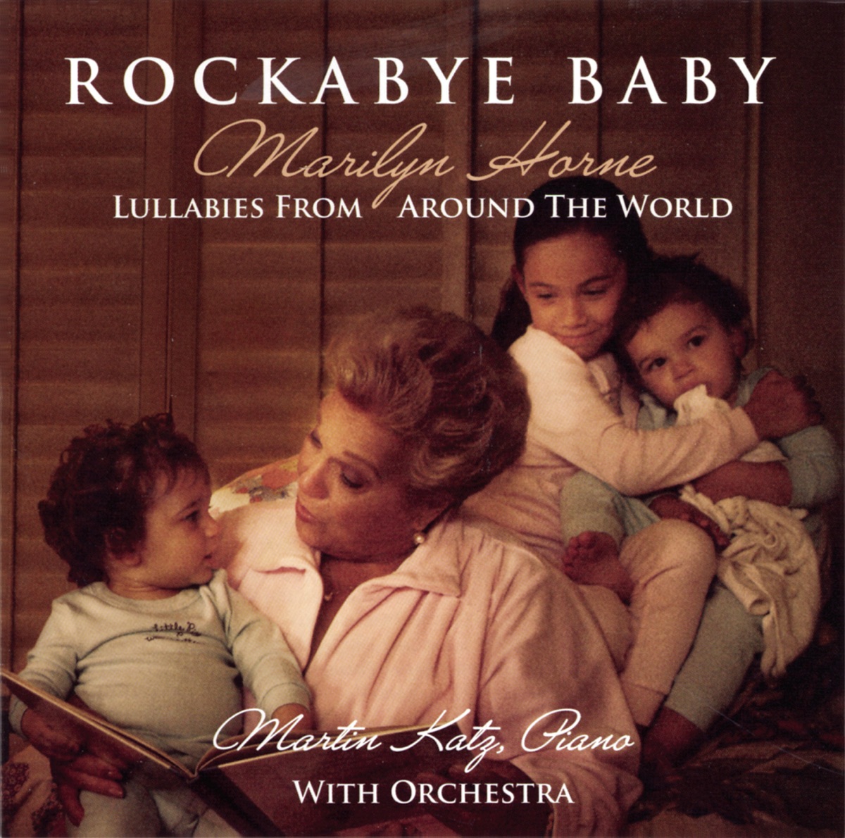 Rockabye Baby - Lullabies With Orchestra by Marilyn Horne album cover