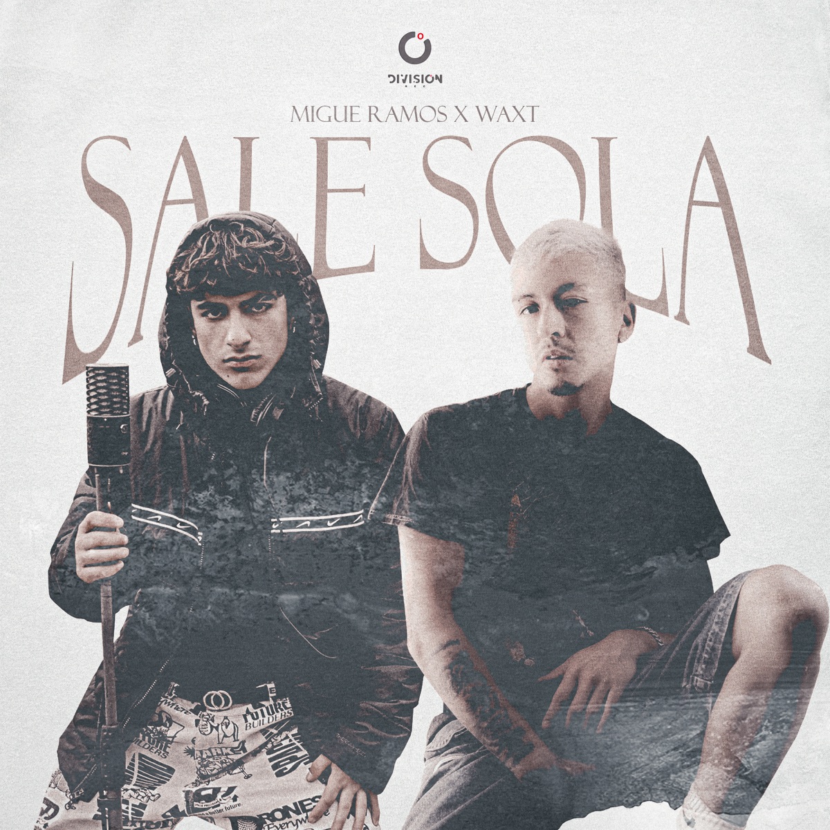 Sale Sola (feat. Wax’t) - Single by Miguel Ramos album cover