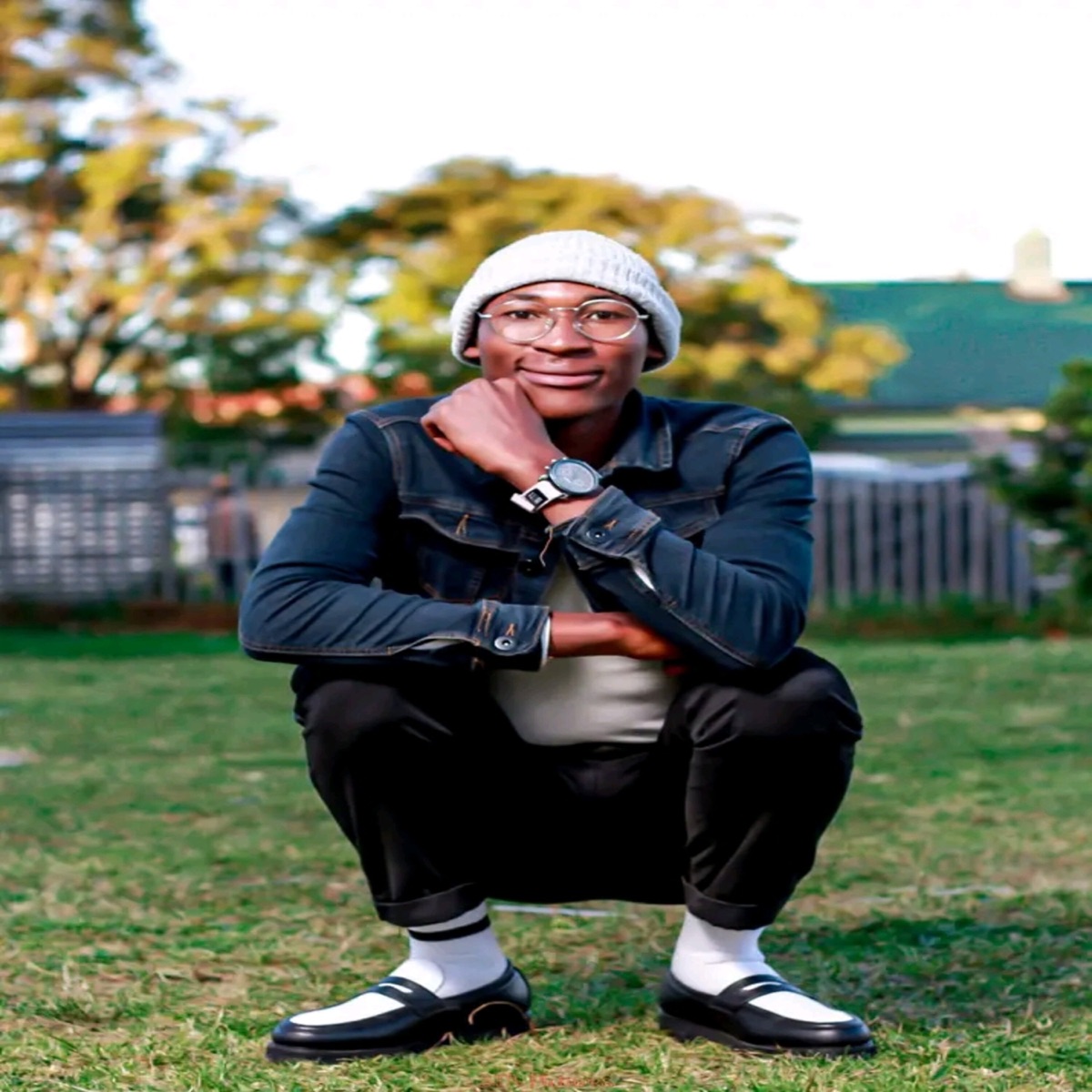 Uzundikhokhele (Instrumental Version) - Single by Atee YiRhass Marn album cover