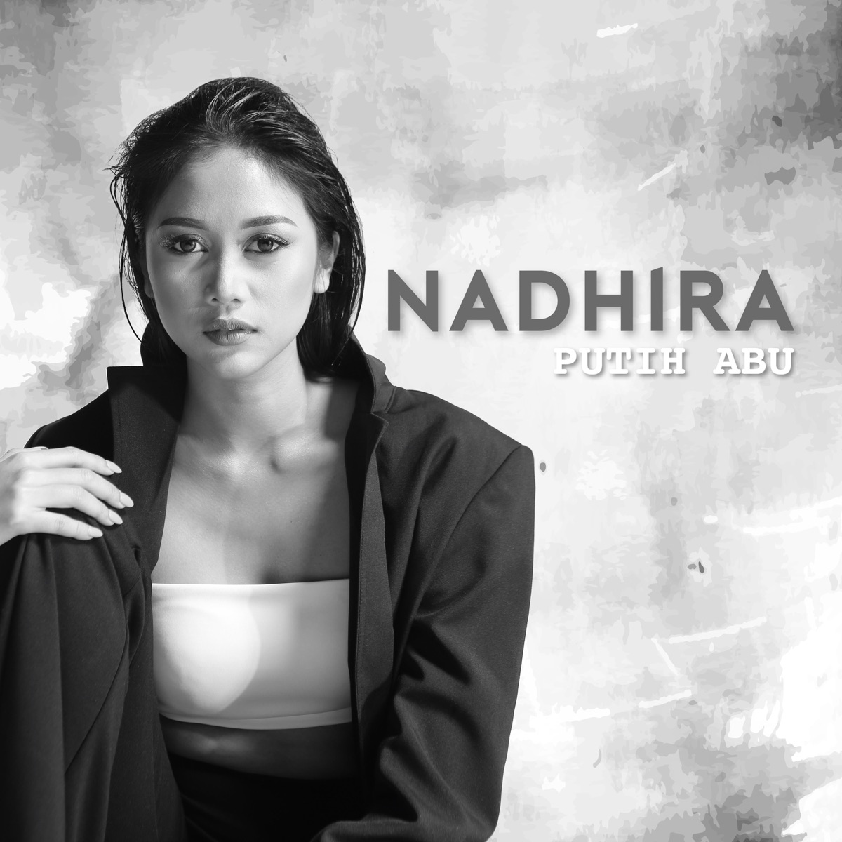 Putih Abu - Single by Nadhira album cover