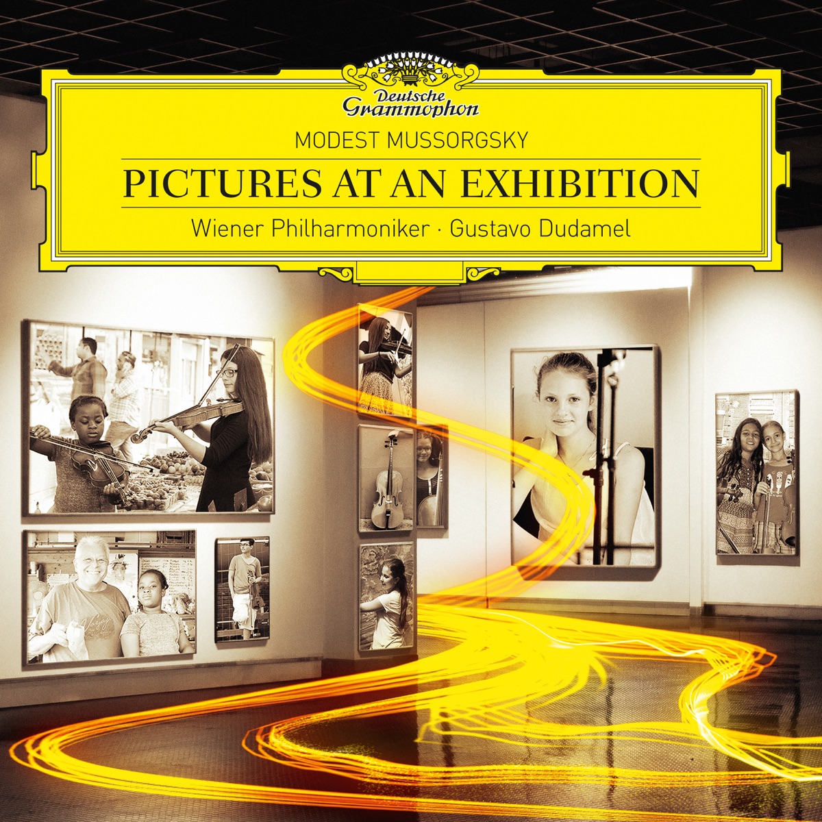 Mussorgsky: Pictures at an Exhibition by Vienna Philharmonic & Gustavo Dudamel album cover